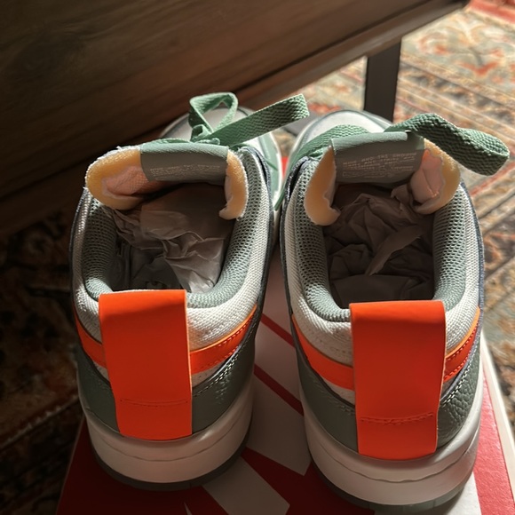 Brand New Womens Nike Dunk Low Disrupt - Picture 5 of 8